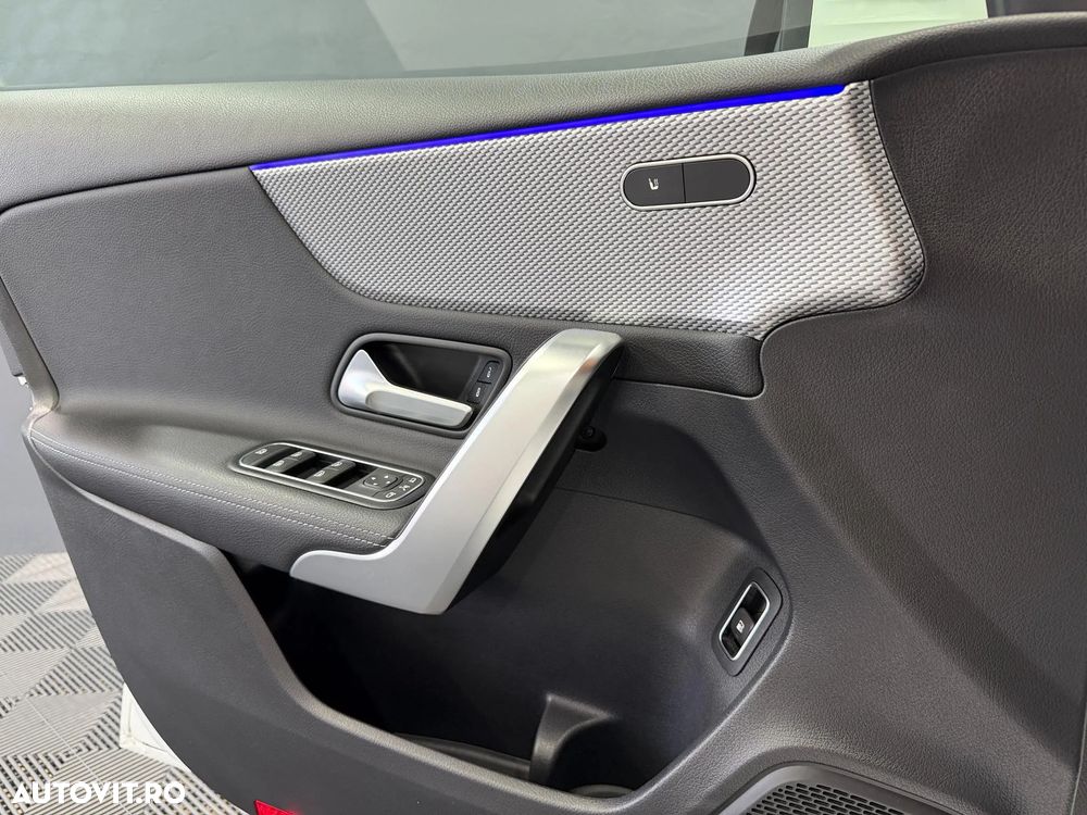 MERCEDES-BENZ A-Class 2022 — imagine 27