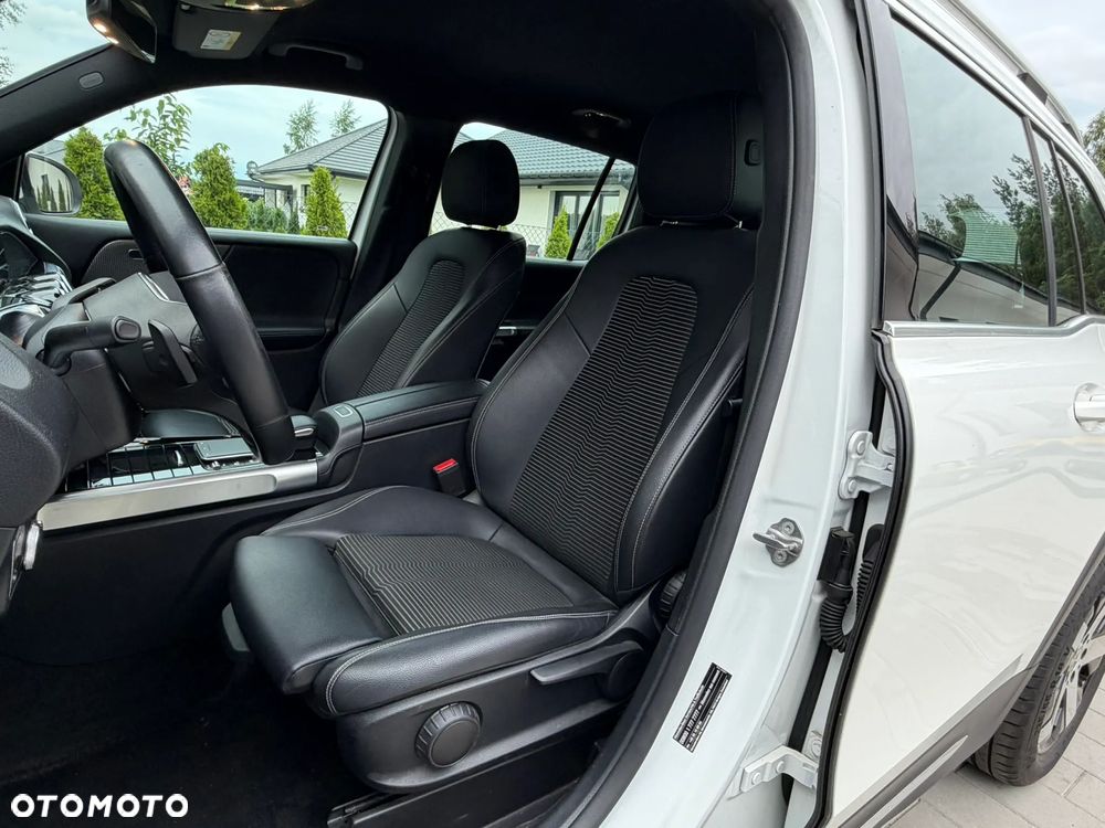 Mercedes-Benz GLB 220 d Style 8G-DCT - 9