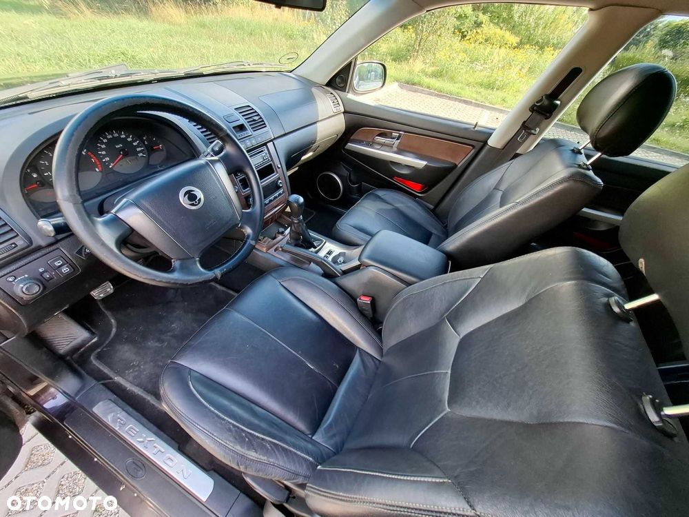 SsangYong/KGM Rexton - 6