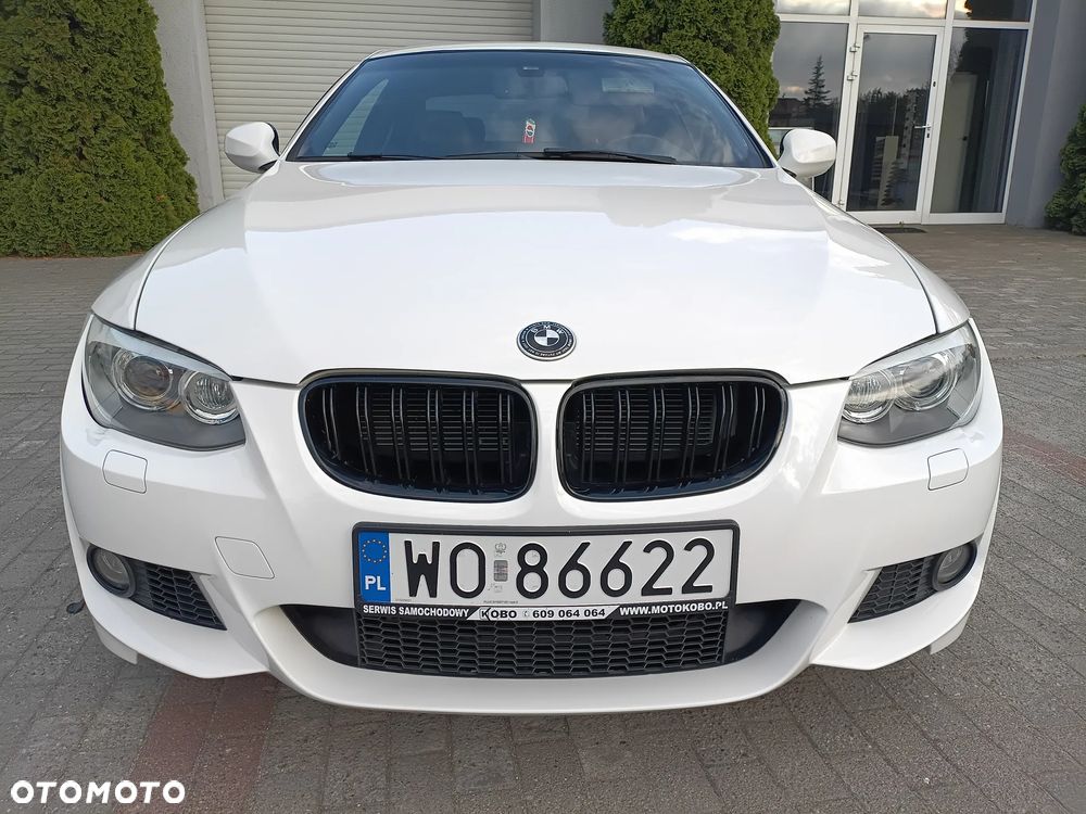 BMW Seria 3 335i xDrive M Sport Edition - 9