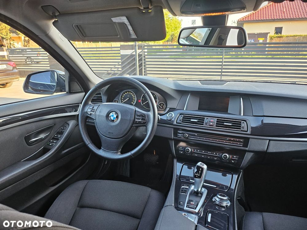 BMW Seria 5 - 22