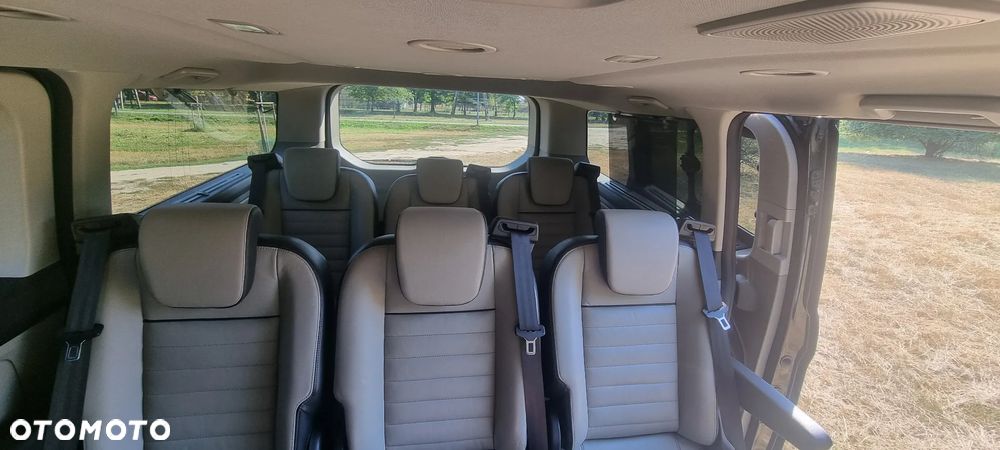 Ford Transit Custom 310 L2H1 Limited - 14