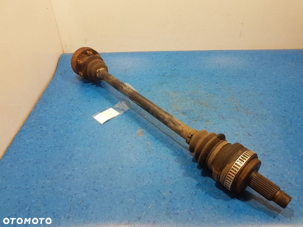 BMW E81 LIFT 2.0 B PÓŁOŚ PRAWA TYŁ - 3