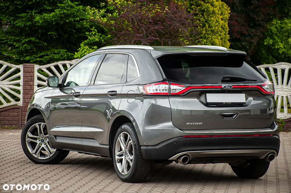 Ford Edge 2.0 TDCi Twin-Turbo 4WD Titanium - 39