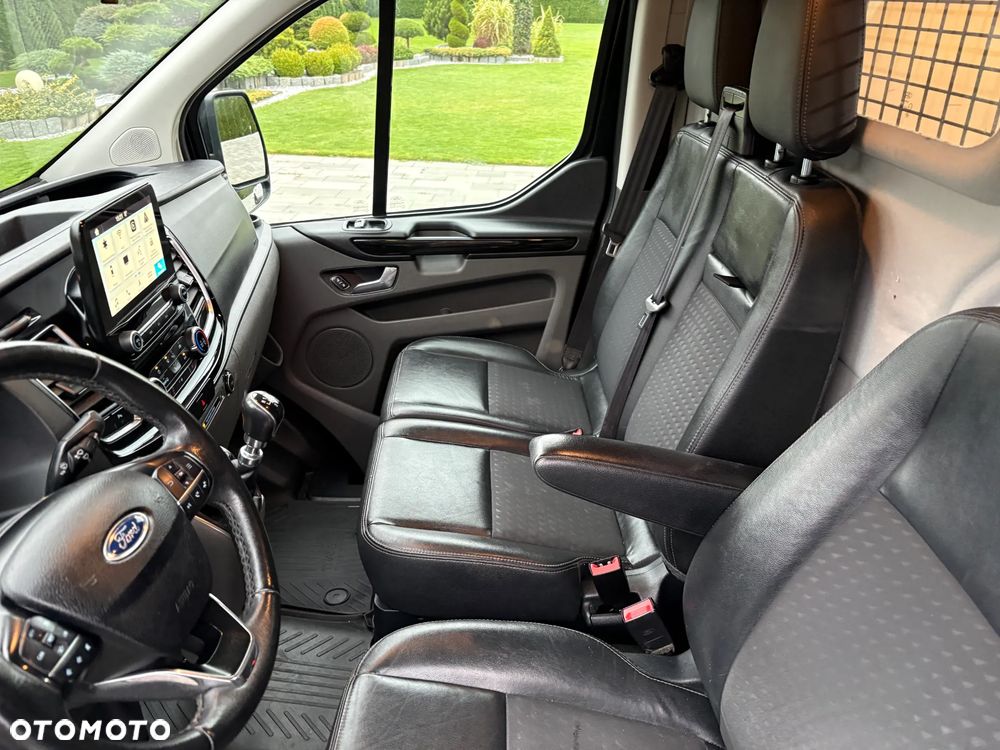 Ford TRANSIT CUSTOM SPORT 170KM - 21