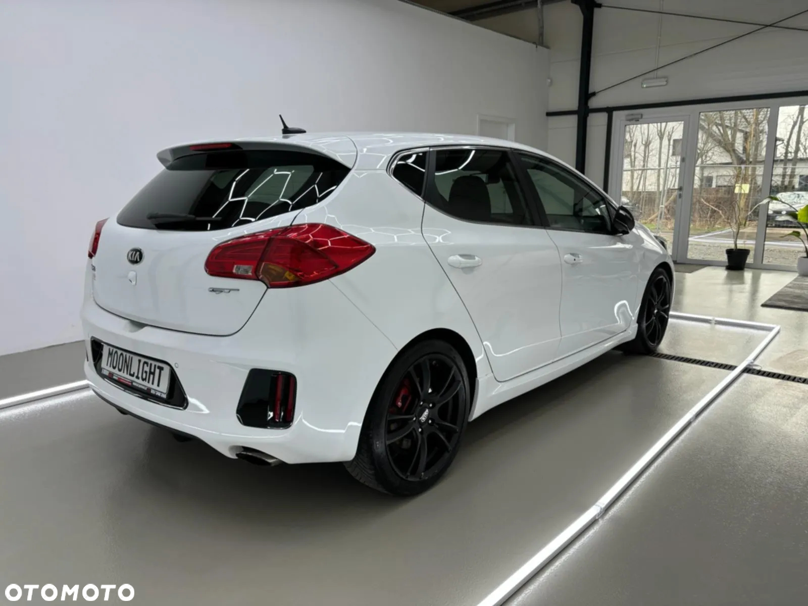 Kia Ceed - 5