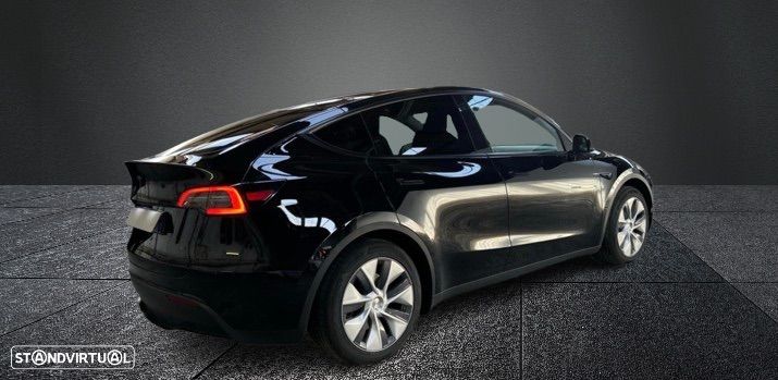 Tesla Model Y Standard - 5
