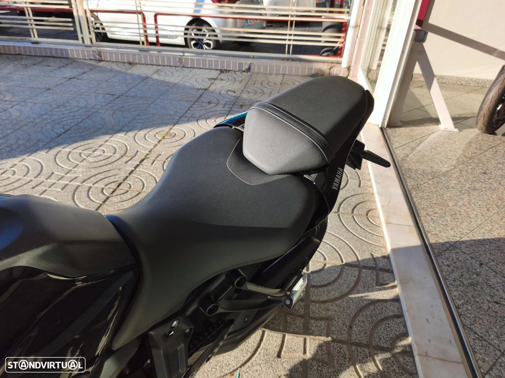 Yamaha MT-07 Pure 35kw - 12