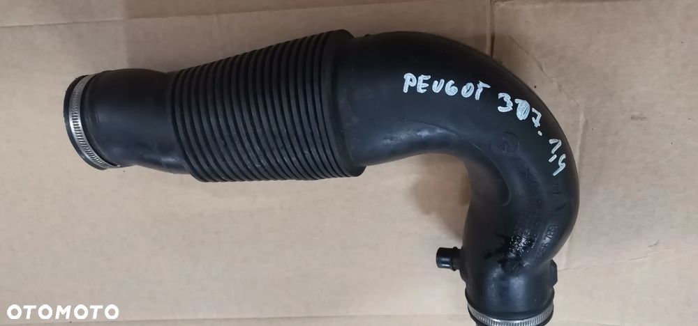 Rura dolot powietrz PEUGEOT 206,307  1,4B 9625678980