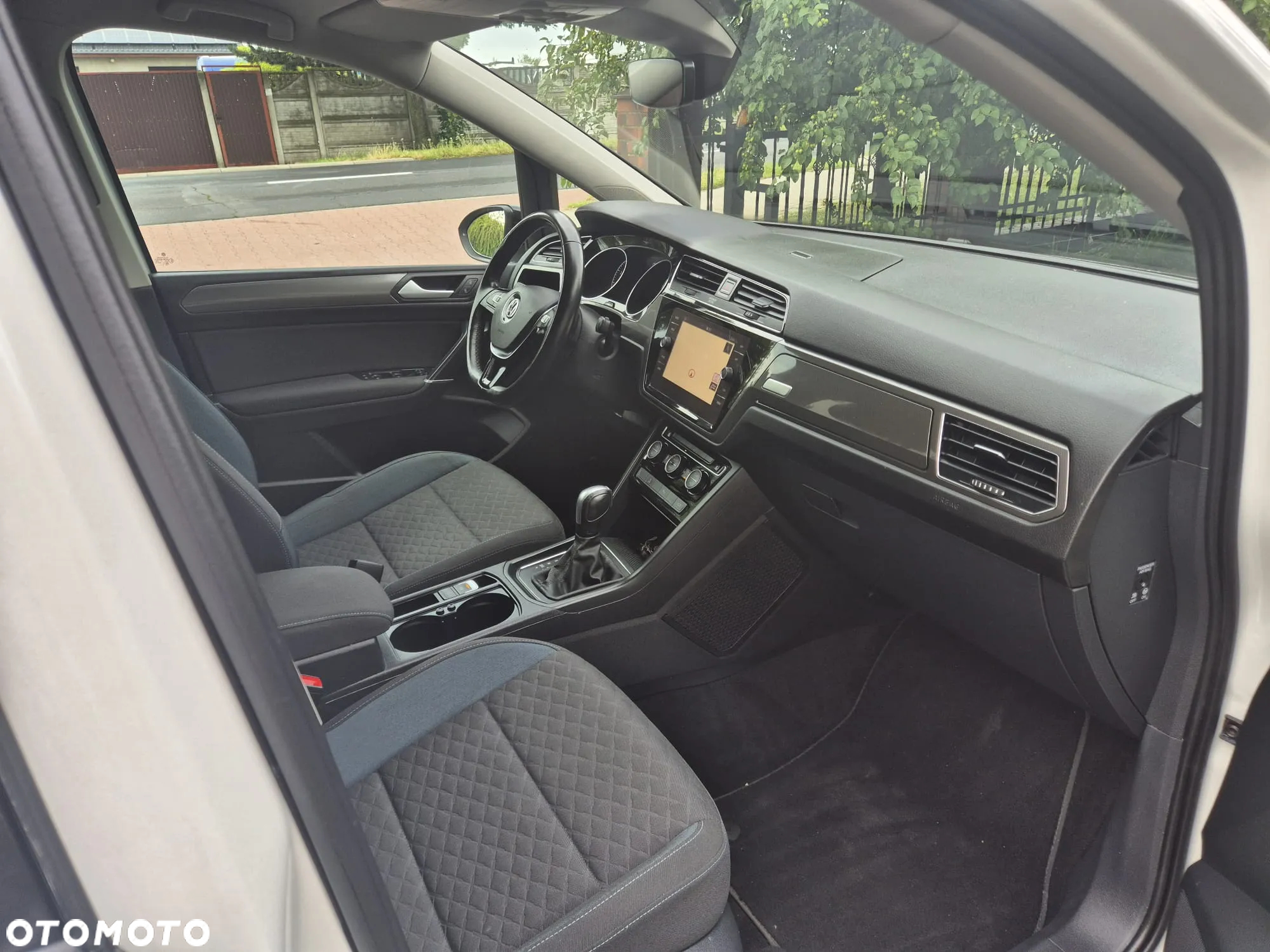 Volkswagen Touran 1.5 TSI ACT OPF DSG Comfortline - 13
