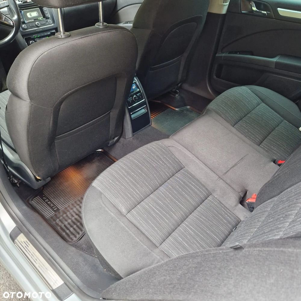 Skoda Superb 2.0 TSI Elegance DSG - 25