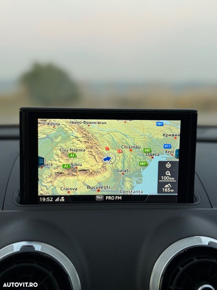 Audi A3 2.0 TDI Sportback (clean diesel) S tronic S line Sportpaket - 22