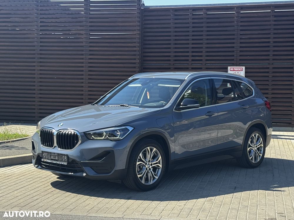 BMW X1 xDrive25e Advantage - 9