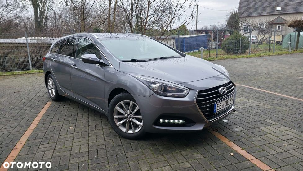 Hyundai i40 Kombi blue 1.7 CRDi Premium - 10