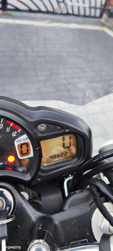 Suzuki Gladius - 8