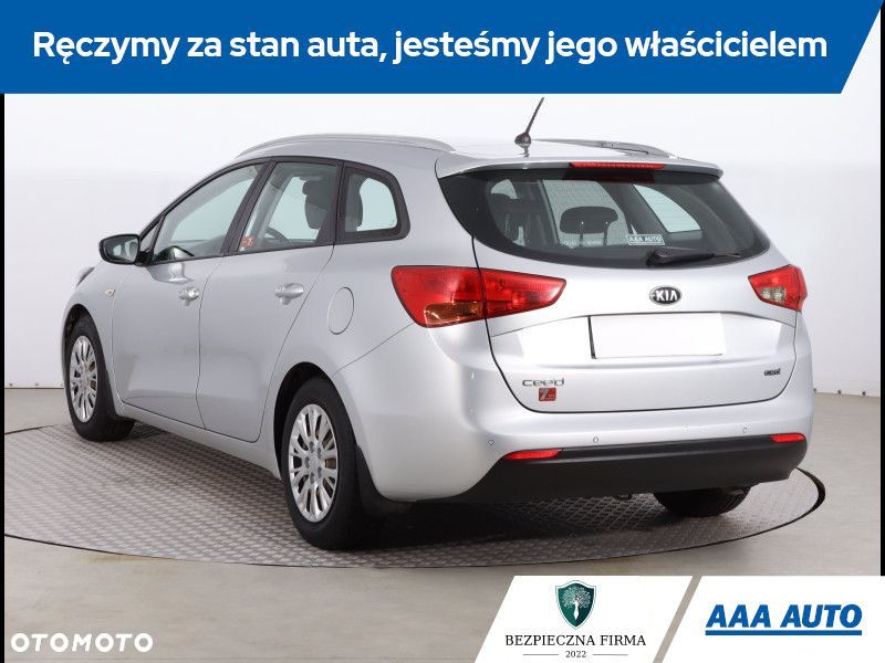 Kia Ceed - 5