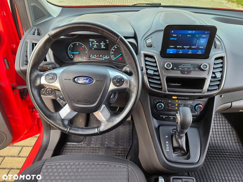 Ford Transit Connect - 22