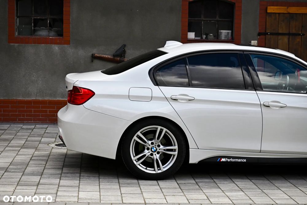 BMW Seria 3 - 3