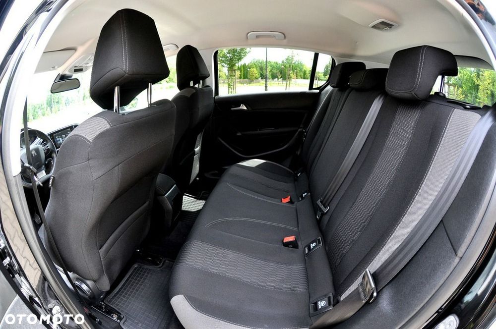 Peugeot 308 1.6 BlueHDi Style S&S - 10