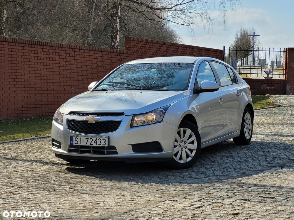 Chevrolet Cruze - 1