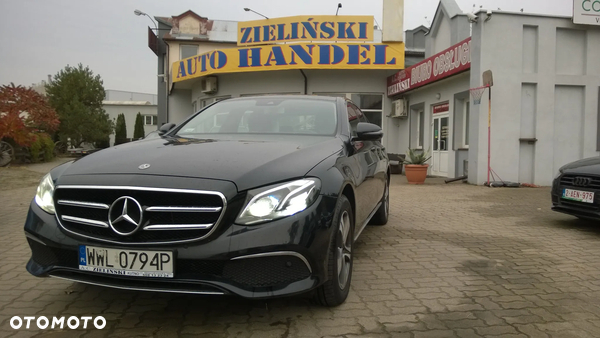 Mercedes-Benz Klasa E 220 d 4-Matic 9G-TRONIC