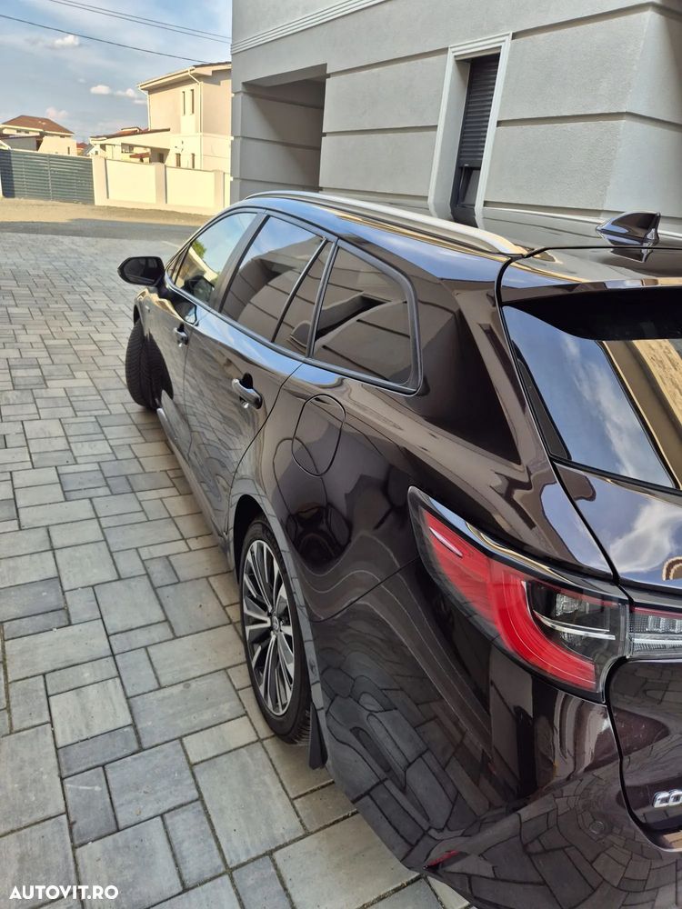 Toyota Corolla - 8