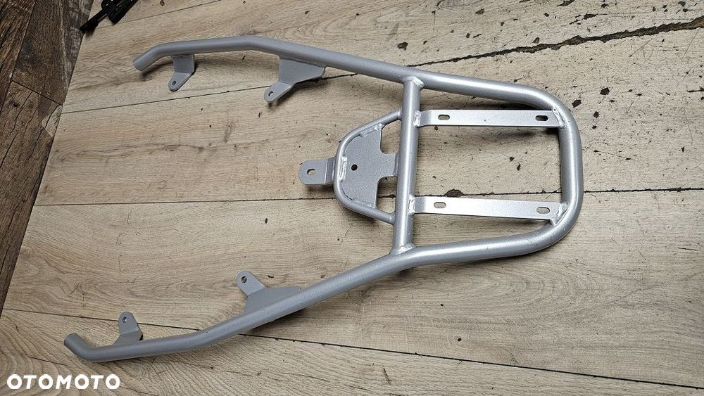 Oryginalny stelaż kufra centralnego uchwyt pasażera Yamaha T-MAX 500 - 3