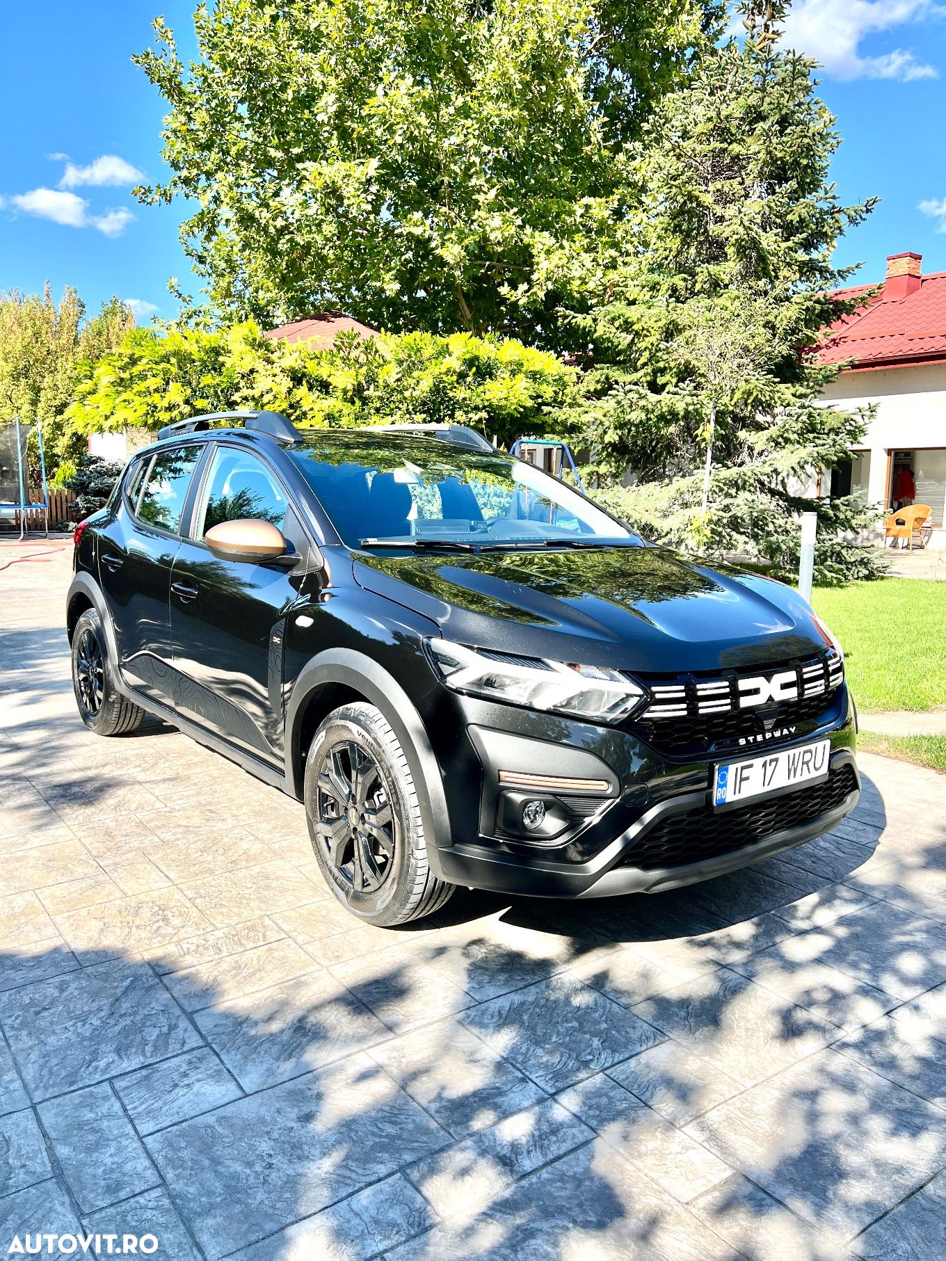 Dacia Sandero Stepway TCe 110 MT6 Extreme+ - 1