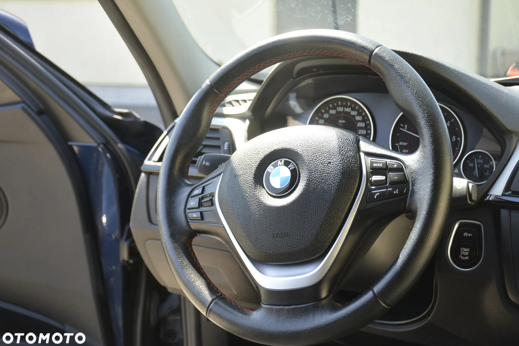 BMW Seria 3 320d Efficient Dynamics Sport Line - 30