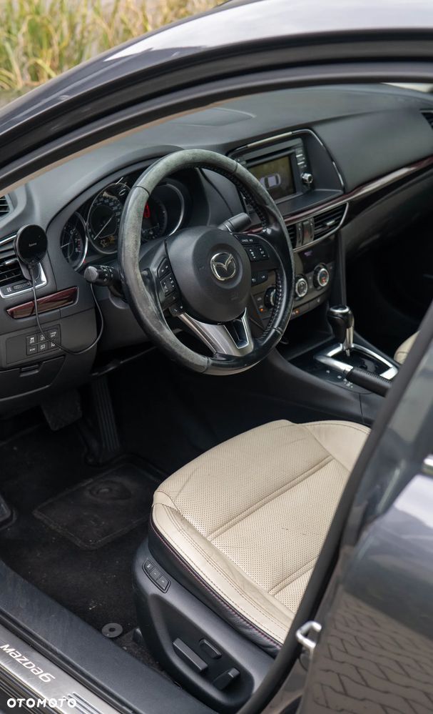 Mazda 6 - 6