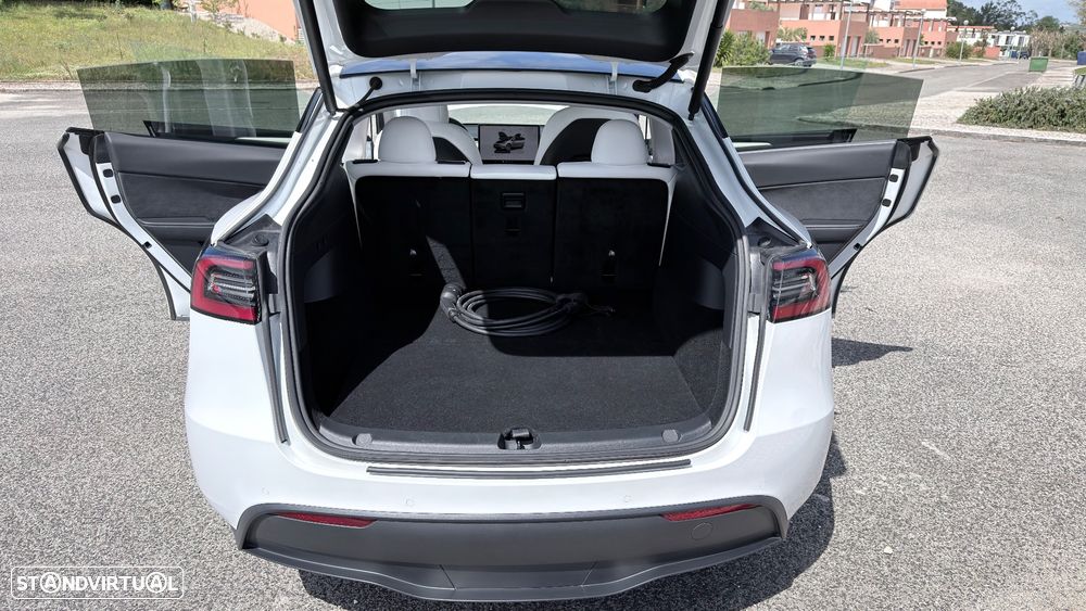 Tesla Model Y Long Range Tração Integral - 14
