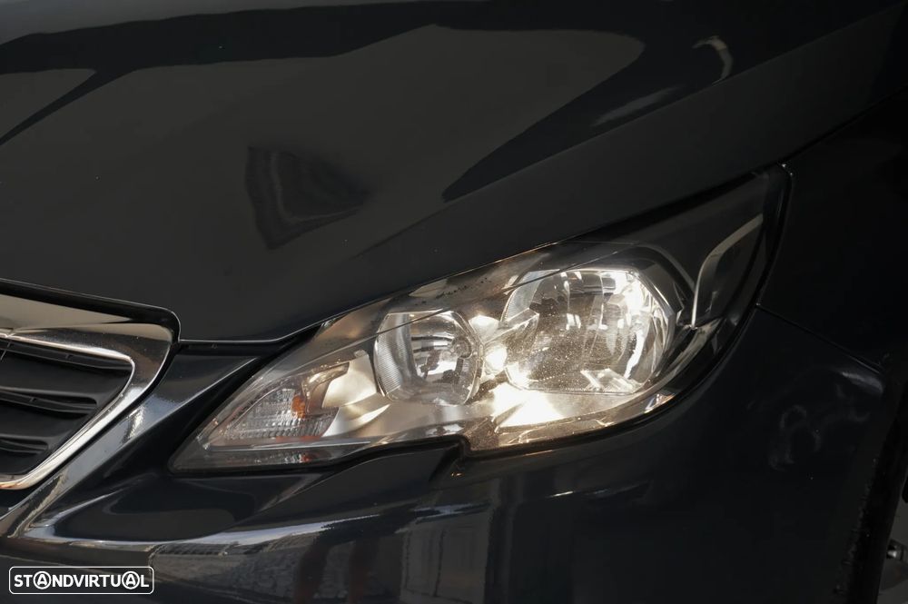 Peugeot 308 SW 1.6 BlueHDi Active - 25