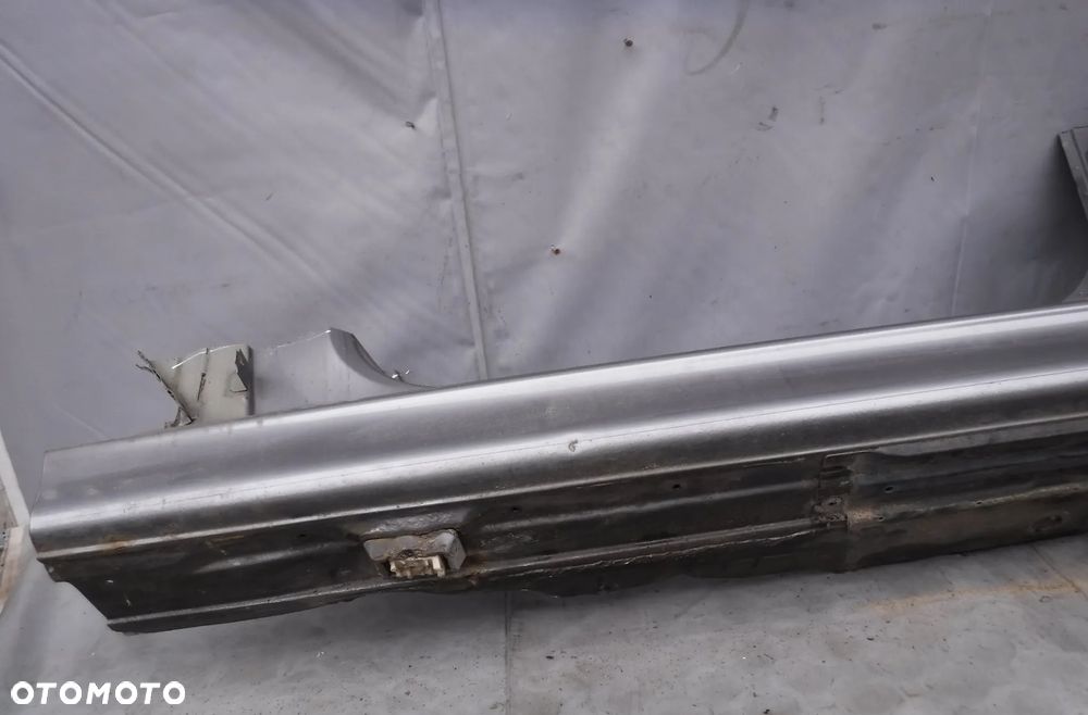 BMW E39 PRÓG PROGI SŁUPEK LEWY PRAWY ORYGINAŁ 472/7 - 4