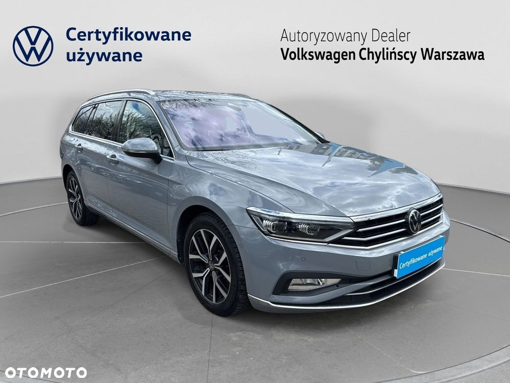 Volkswagen Passat - 8