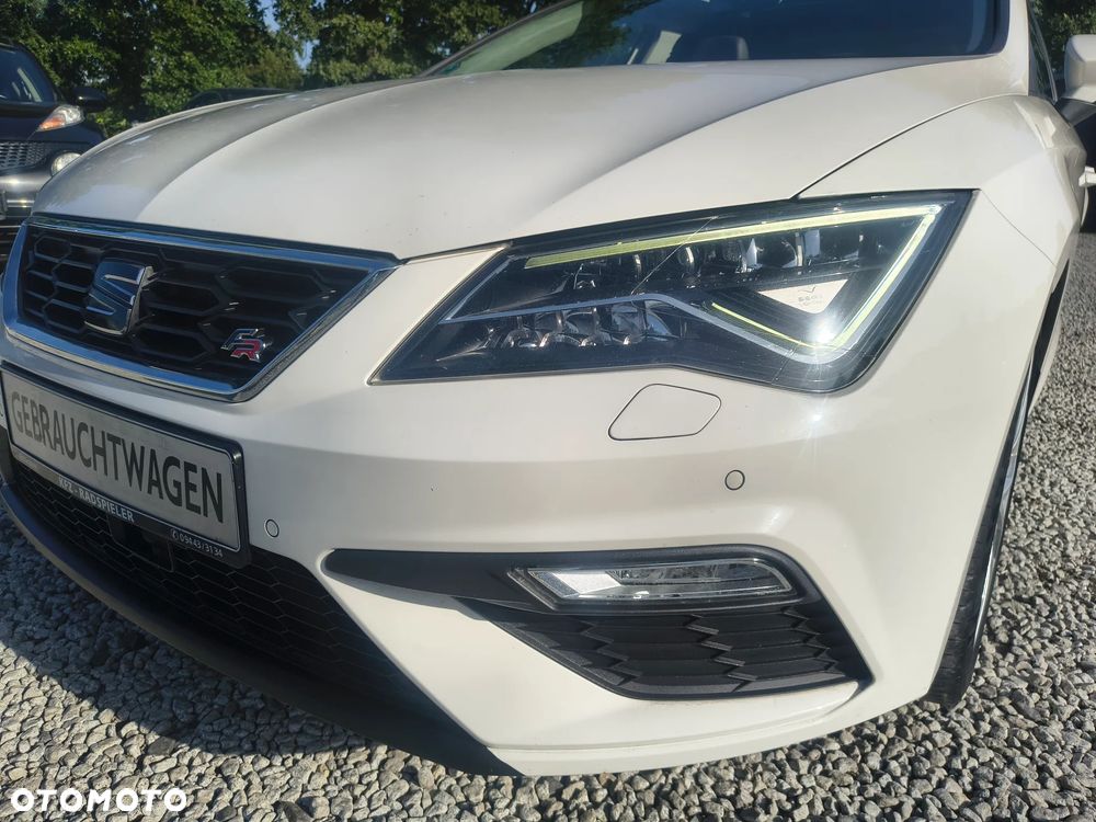 Seat Leon 1.5 eTSI OPF DSG FR Black Edition - 12