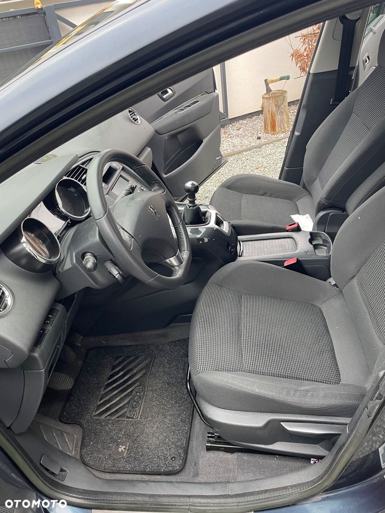 Peugeot 5008 HDI FAP 115 Family - 9