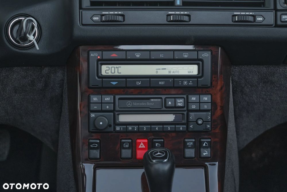 Mercedes-Benz SL 320 - 25