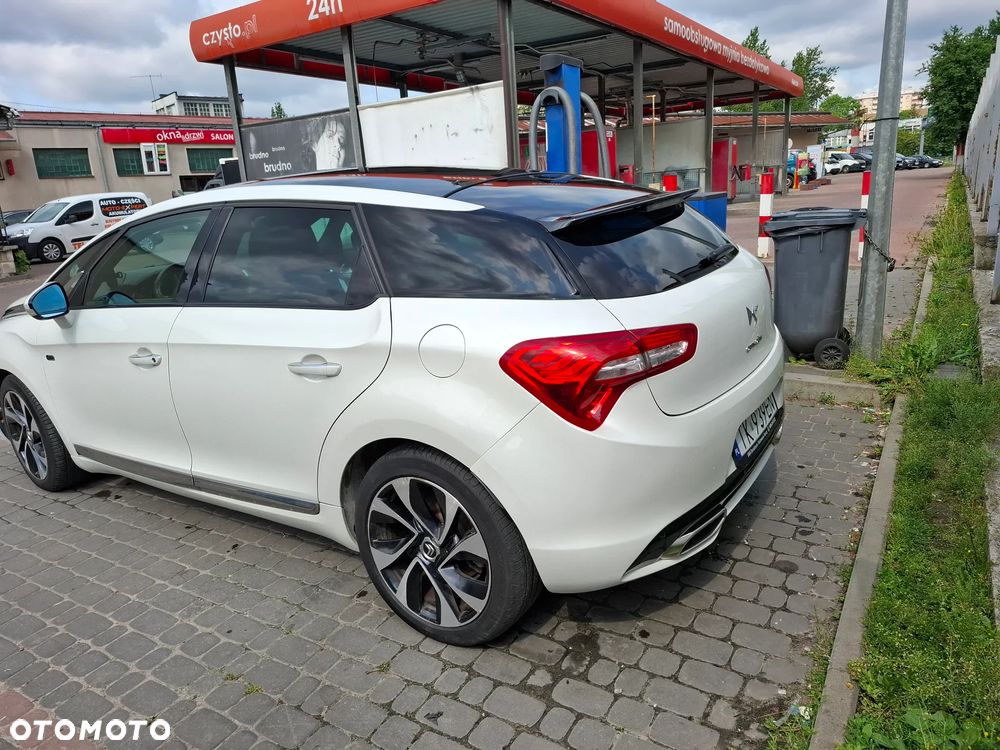 Citroën DS5 2.0 HDi Hybrid4 SportChic MCP - 4