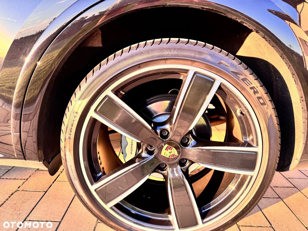 Porsche Cayenne S - 19