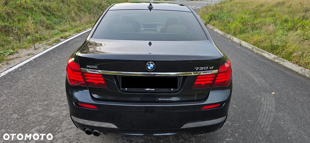 BMW Seria 7 730d Edition Exclusive - 4