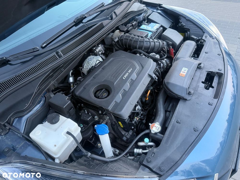 Hyundai i40 Kombi blue 1.7 CRDi DCT Premium - 38