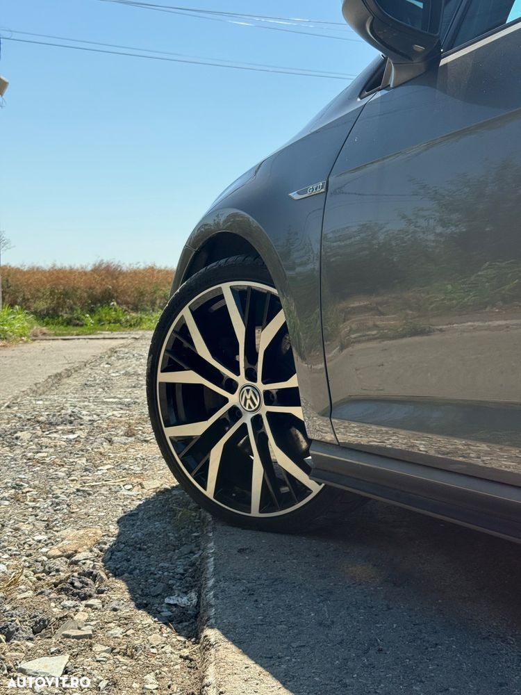 Volkswagen Golf GTD BlueMotion Technology - 7