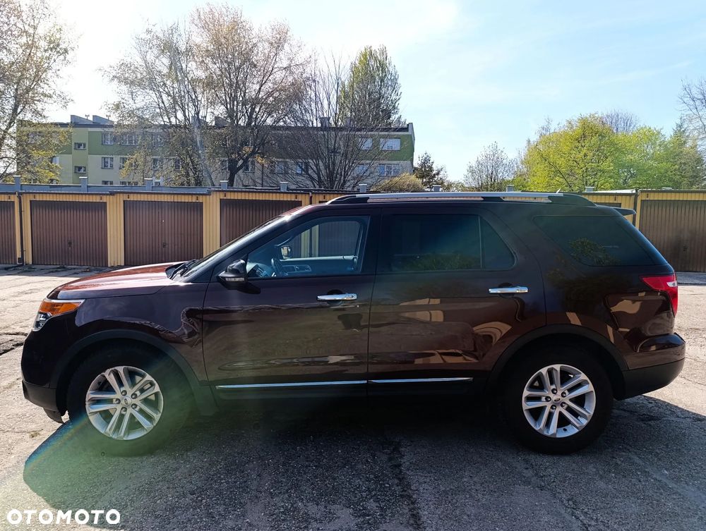 Ford Explorer - 3