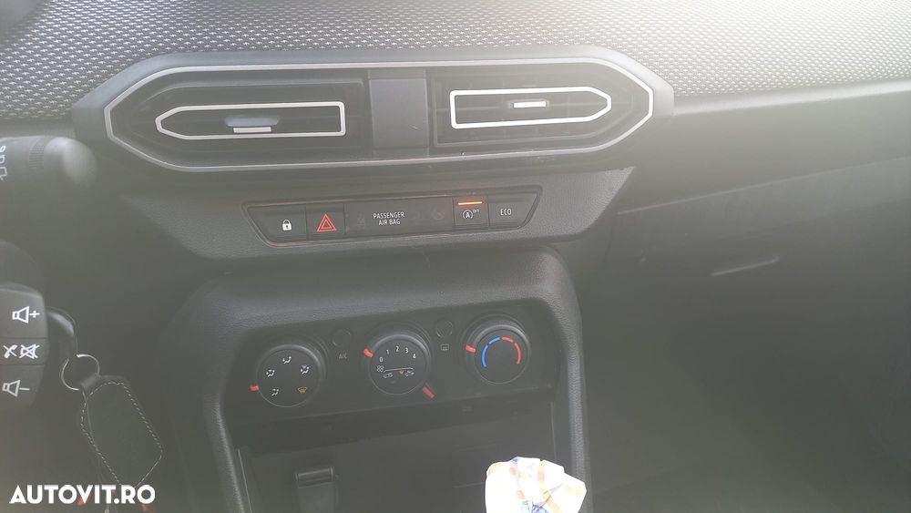 Dezmembram Dacia Sandero 3 1.0 TCE ECO-G H4D 480 - 8