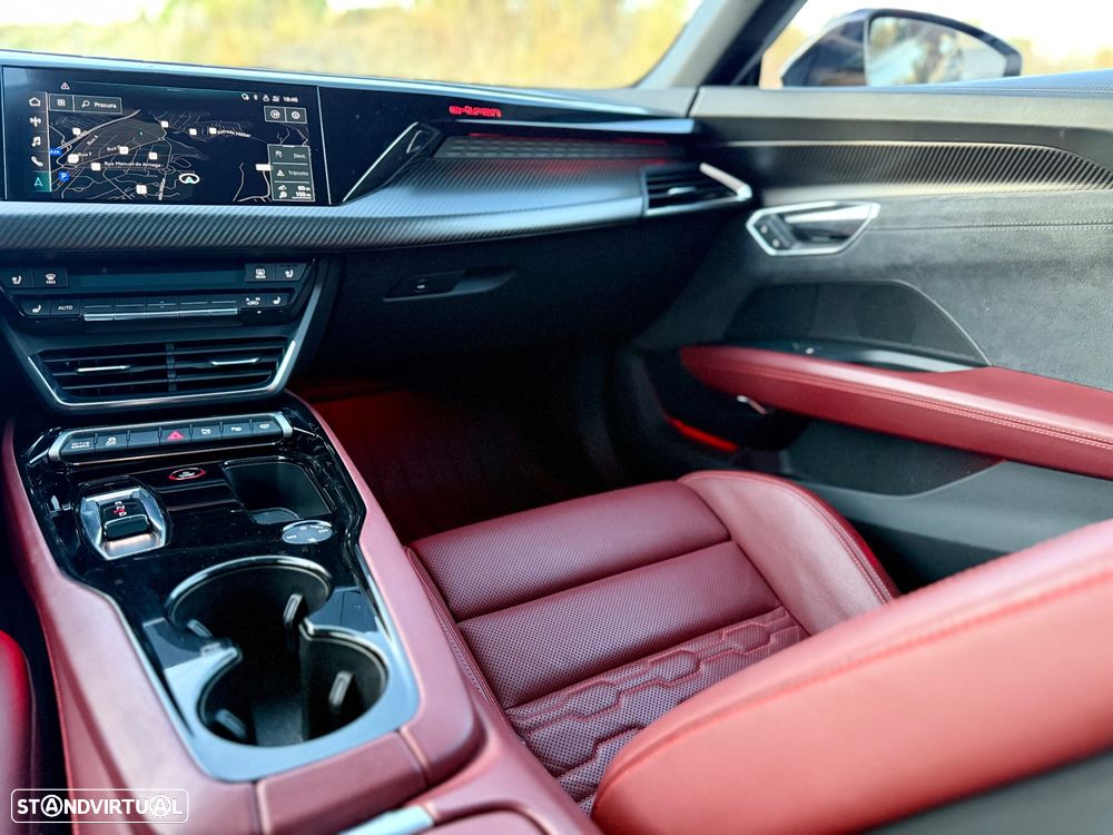 Audi e-tron GT RS quattro - 14