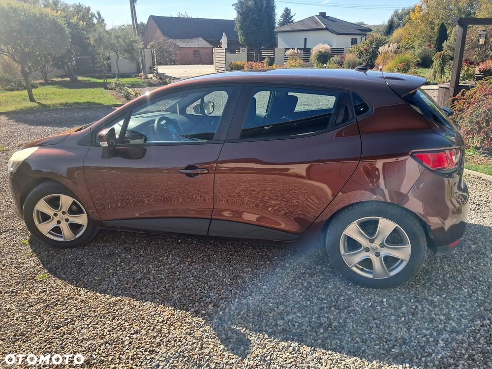 Renault Clio - 2