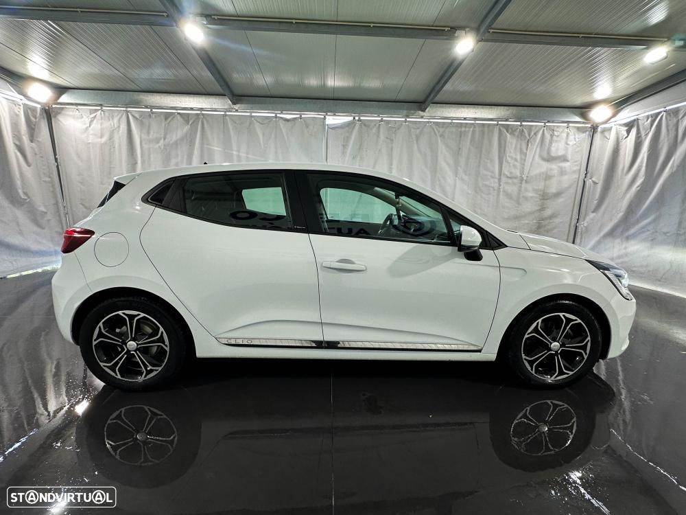 Renault Clio 1.6 E-Tech Intens - 12