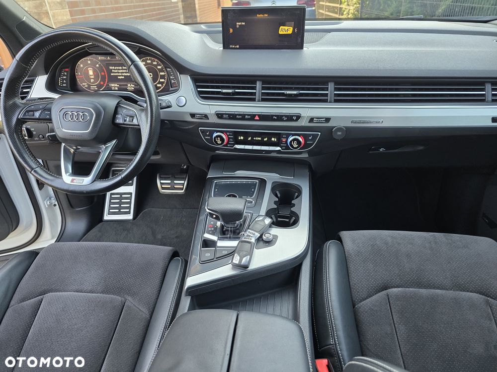 Audi Q7 - 6