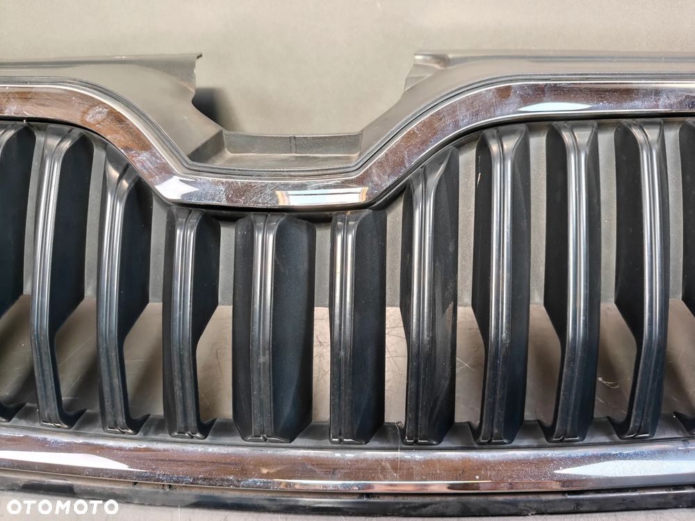 Grill Skoda Octavia 3 III Atrapa Chłodnicy Kratka 5E0853653 - 10