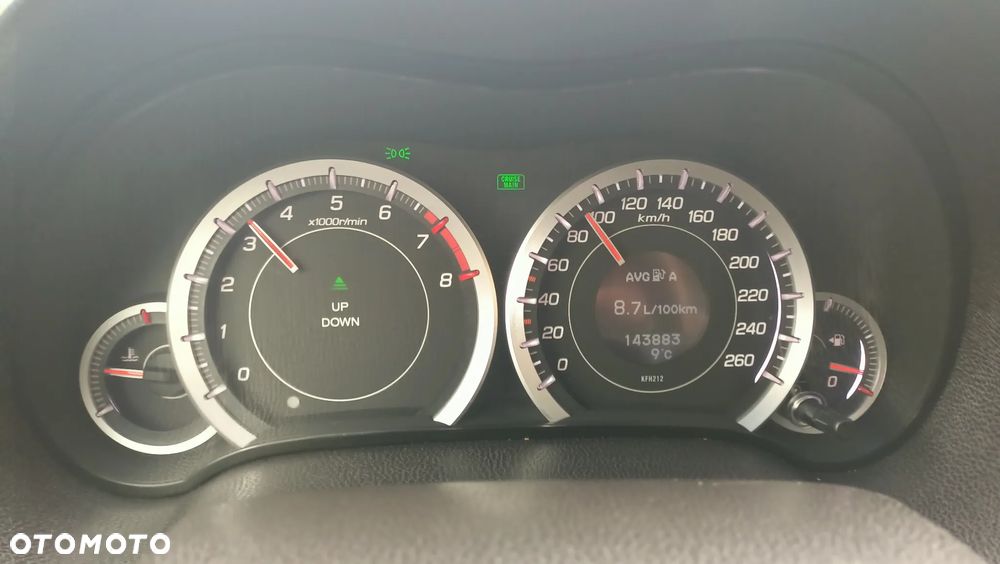 Honda Accord 2.0 Executive Nav - 17